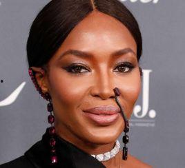 明星戴鼻夹,戴鼻夹演绎时尚新潮流